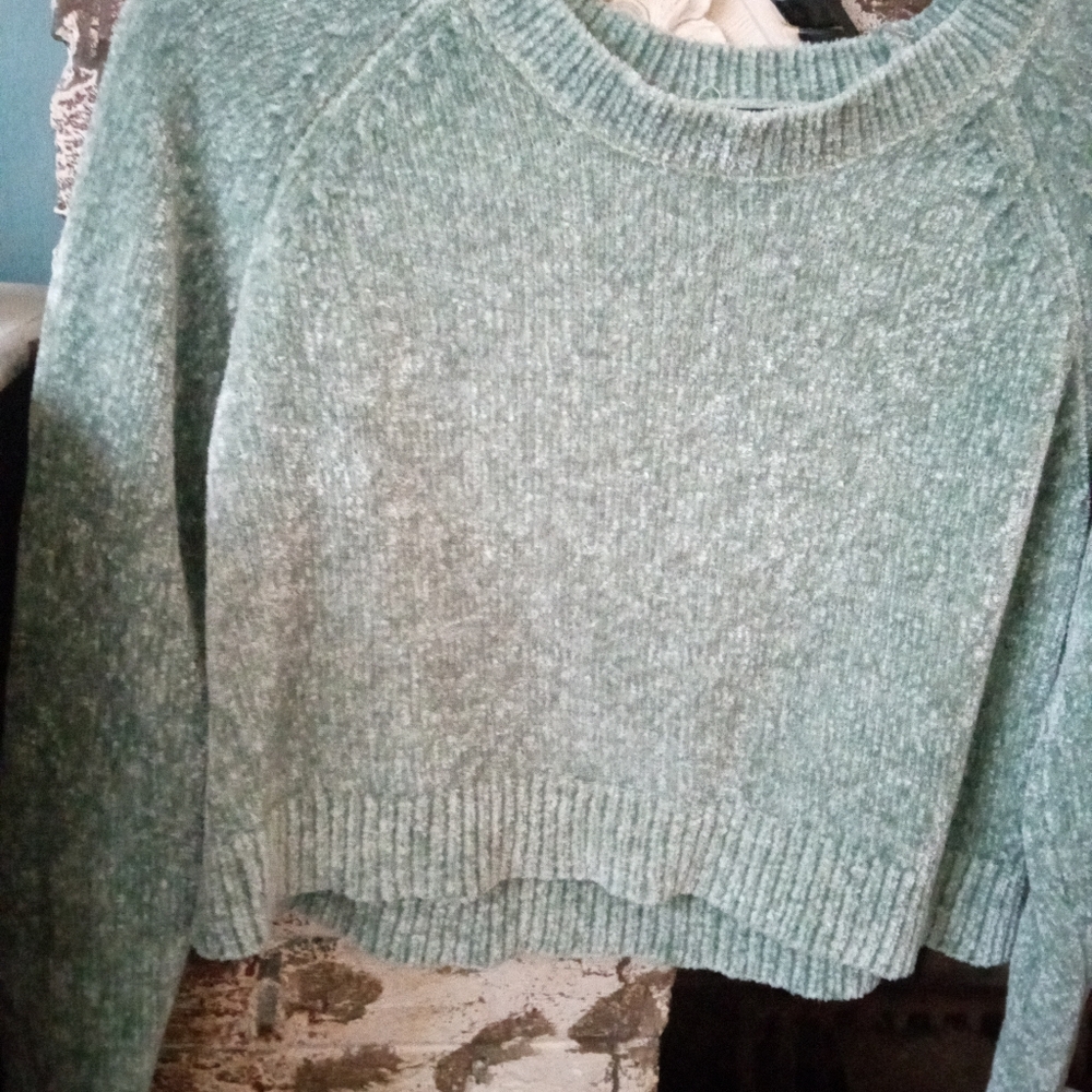 Seafoam cropped sweater by Forever 21 - Picture 5 of 5